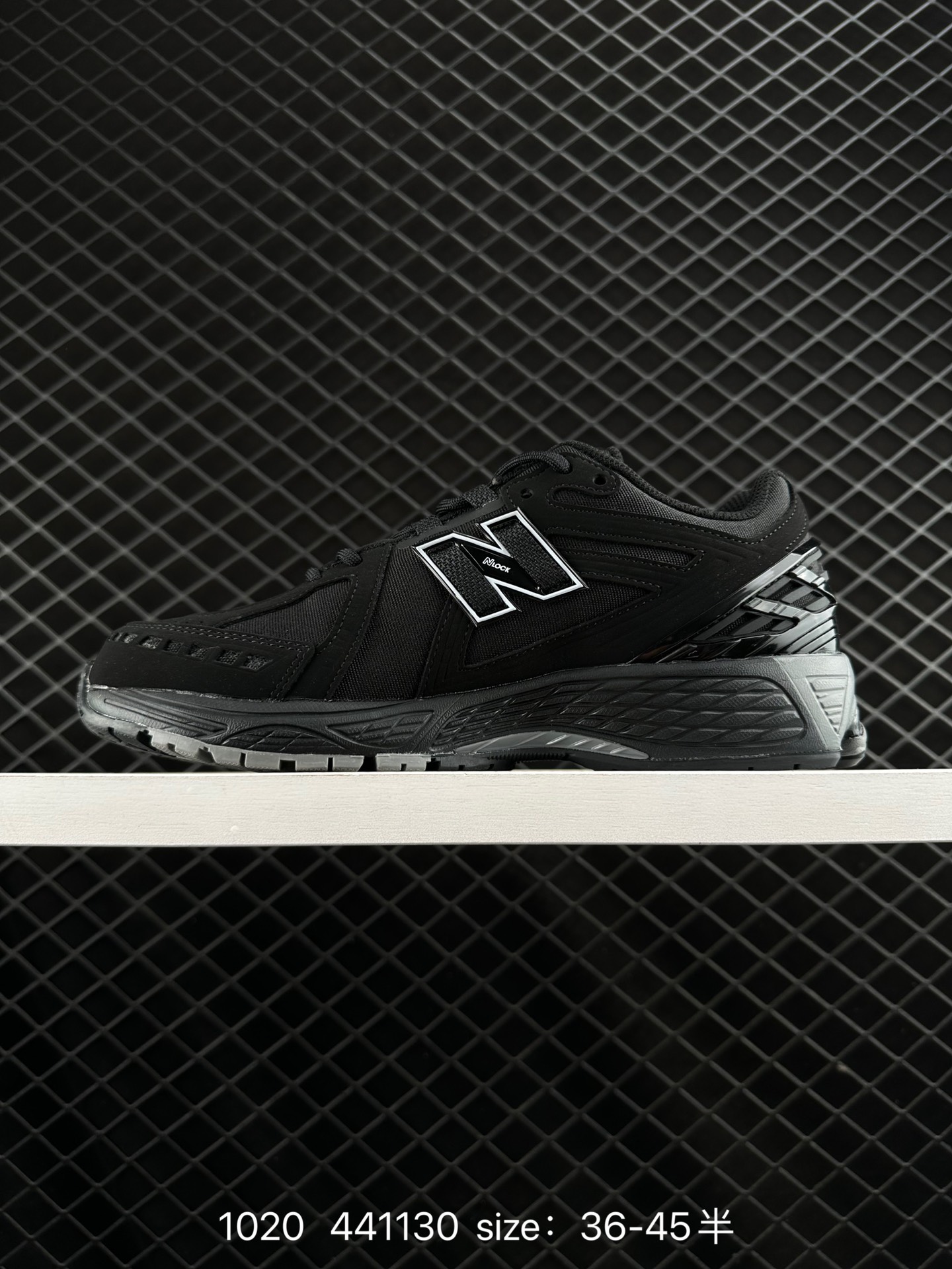 New Balance M1906